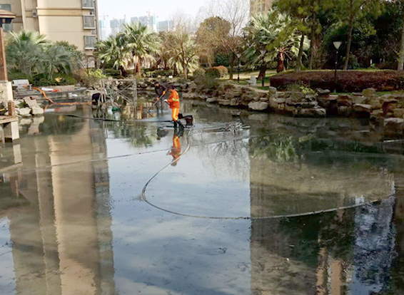 汝城景观池淤泥清理